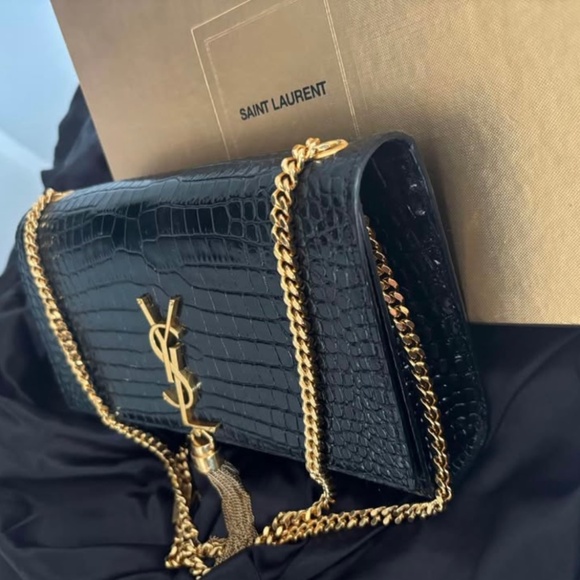 AUTHENTIC YSL KATE MEDIUM TASSEL IN CROCODILE-EMBOSSED LEATHER - Picture 3 of 6